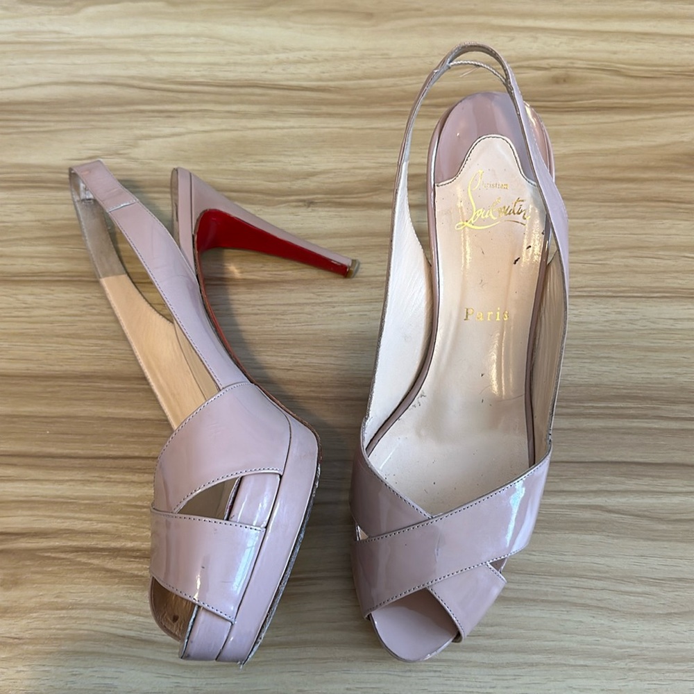 Christian Louboutin Soso peeptoe slingback nude sandals as is